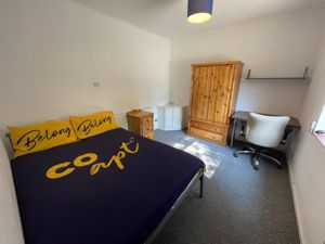 Photo 22- click for photo gallery